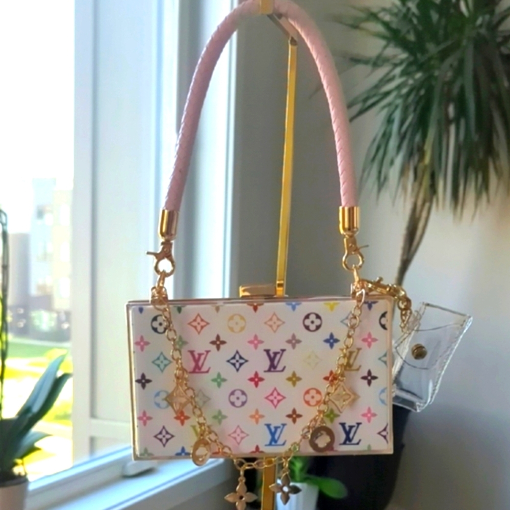 10% off -  3 Upcycled Transformations 👜 💋 🔥
